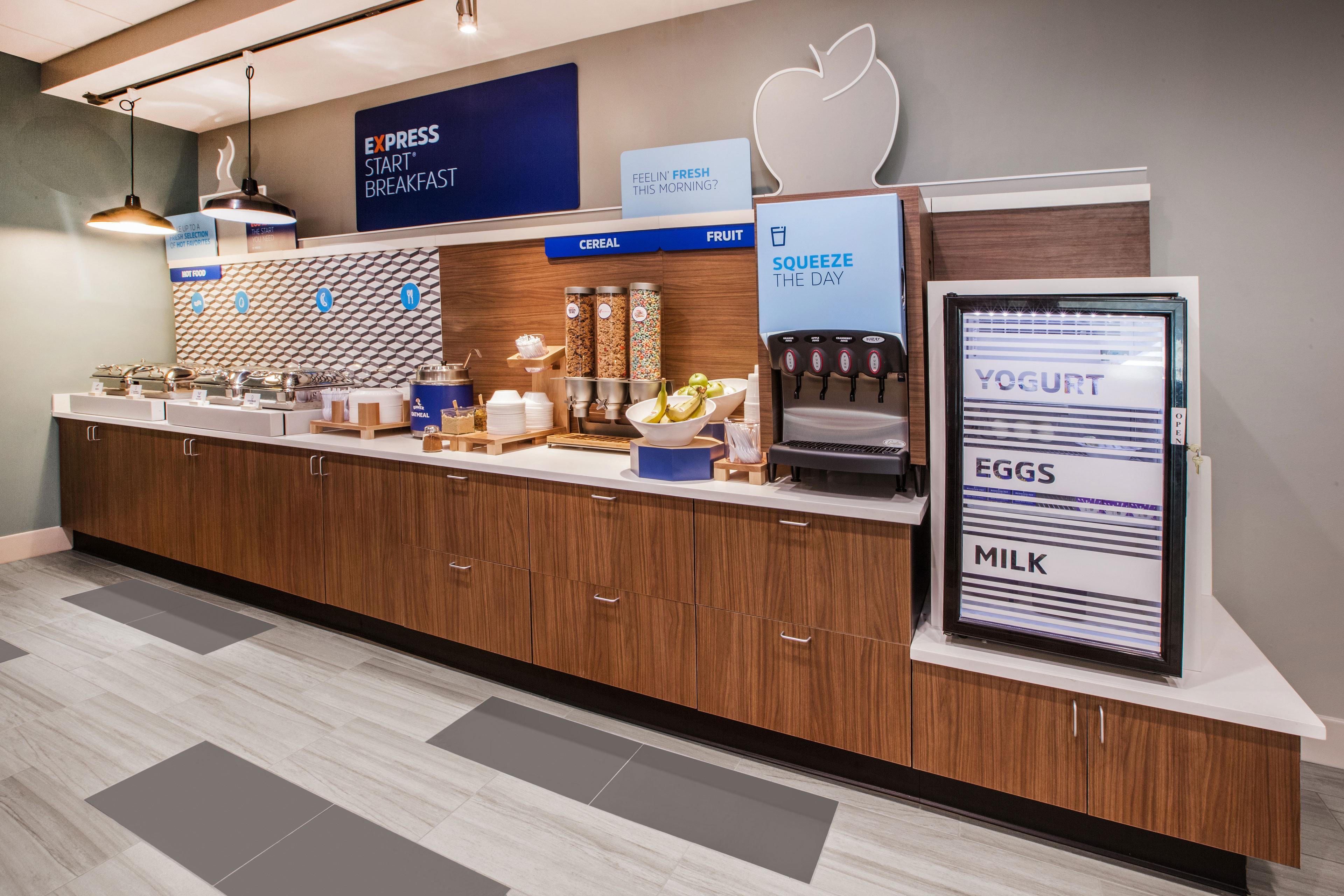 Holiday Inn Express Surprise By Ihg Buitenkant foto