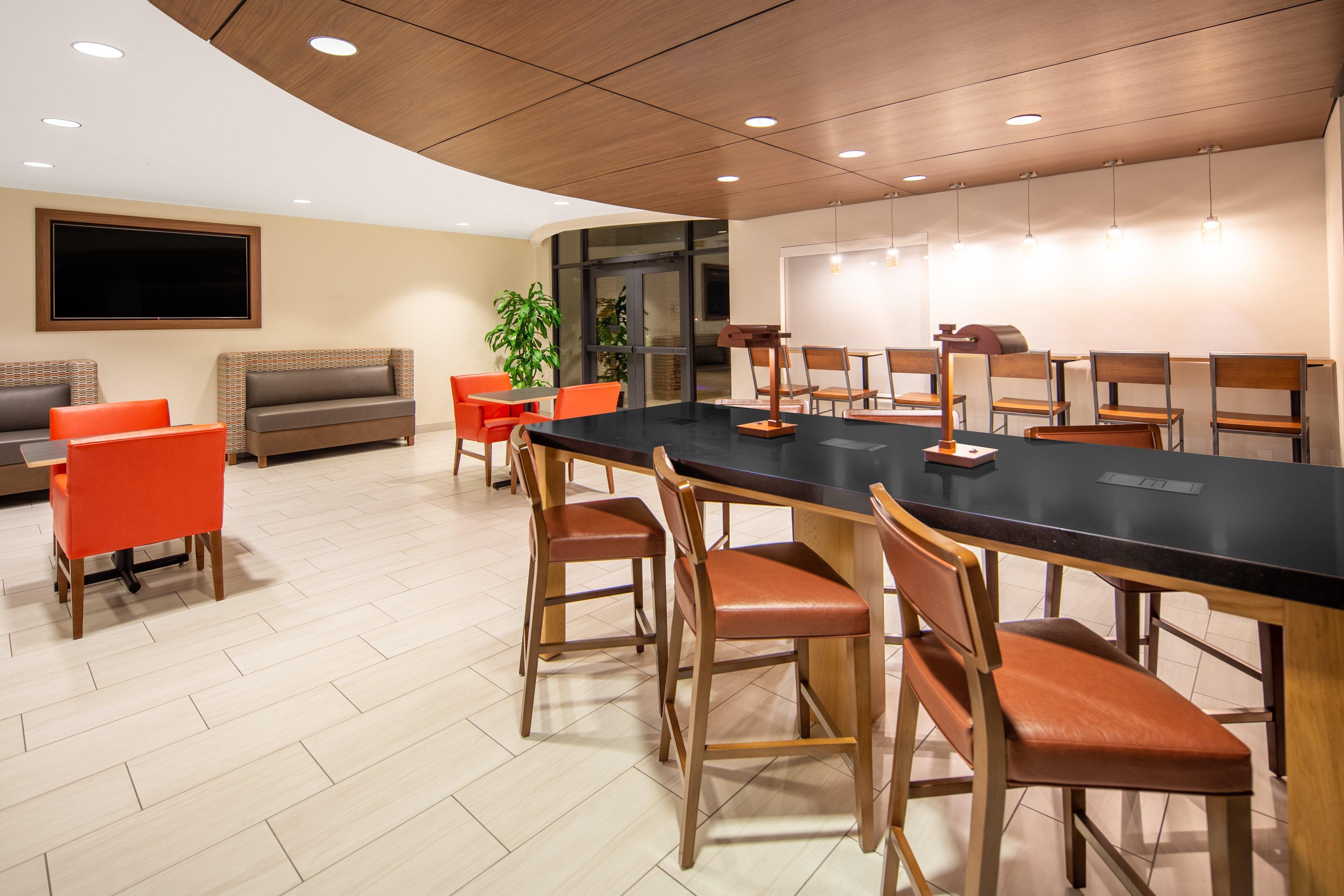 Holiday Inn Express Surprise By Ihg Buitenkant foto